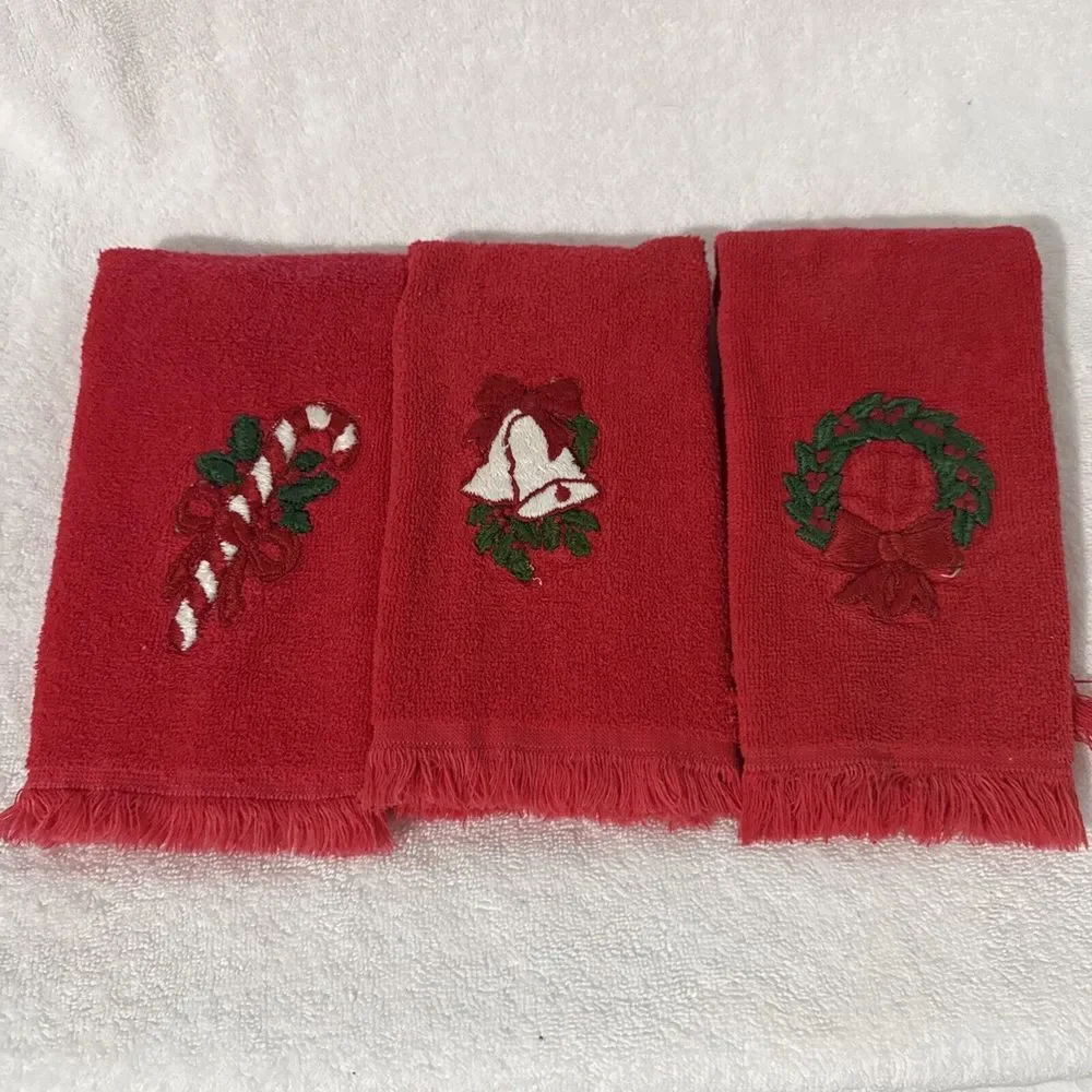 LOT‎ Vintage Holiday Fingertip Hand Towels Cannon Martex Red Christmas Fringe